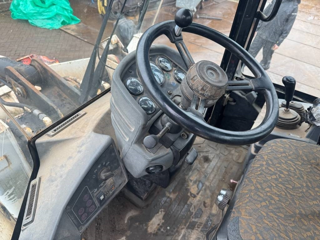 Chargeuse sur pneus CAT 914 G: photos 17