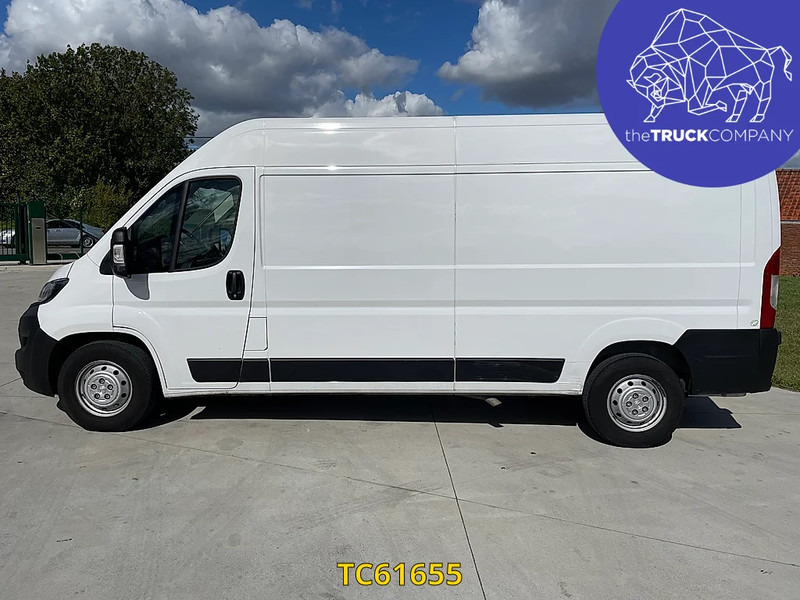 Peugeot Boxer 435 L3 H2 2.2 Blue HDI - Fourgon utilitaire: photos 2 Peugeot Boxer 435 L3 H2 2.2 Blue HDI - Fourgon utilitaire: photos 2