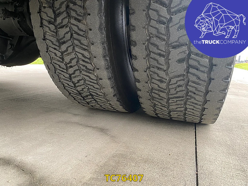 Camion frigorifique Renault D 210: photos 7