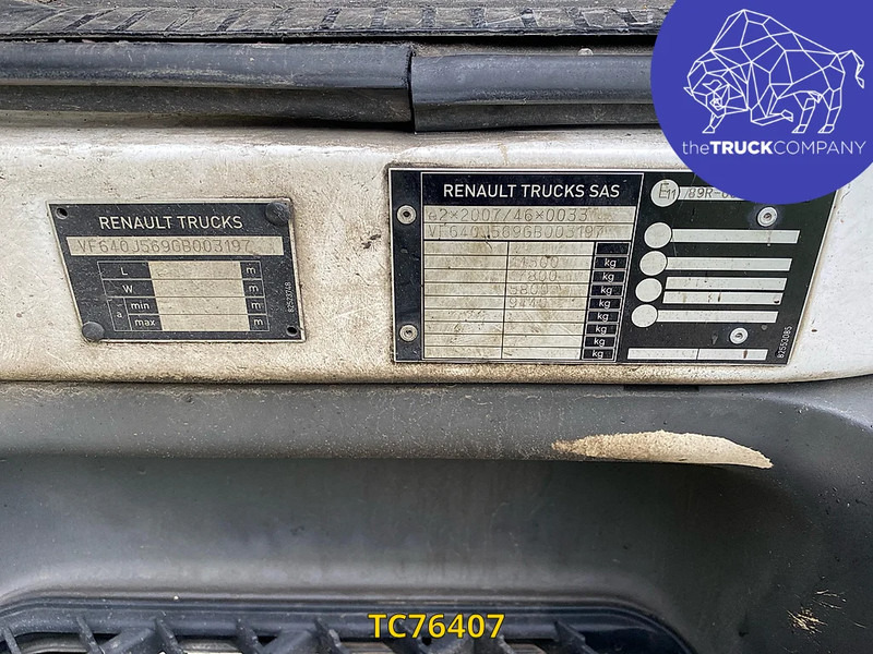 Camion frigorifique Renault D 210: photos 11