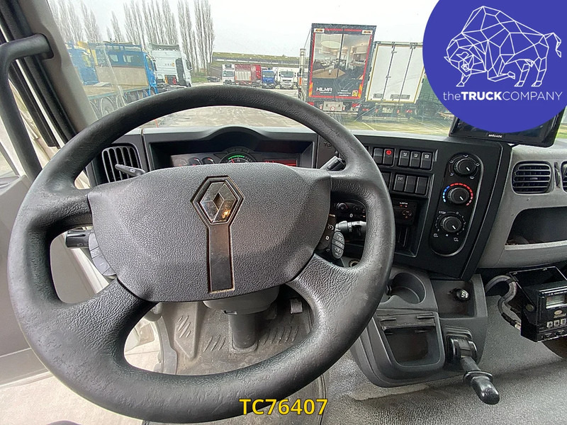 Camion frigorifique Renault D 210: photos 19