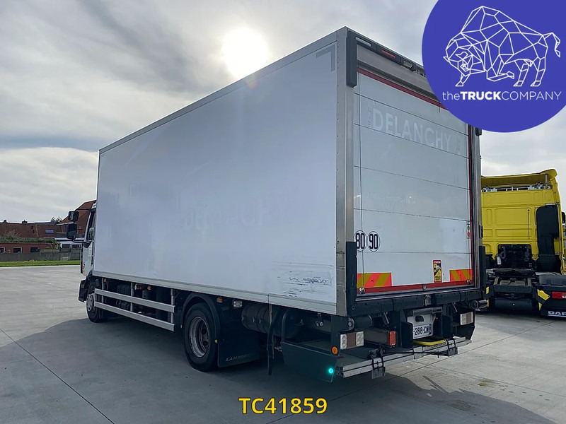 Renault D 240 - Camion frigorifique: photos 3 Renault D 240 - Camion frigorifique: photos 3