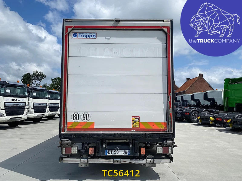 Renault D 240 - Camion frigorifique: photos 1 Renault D 240 - Camion frigorifique: photos 1