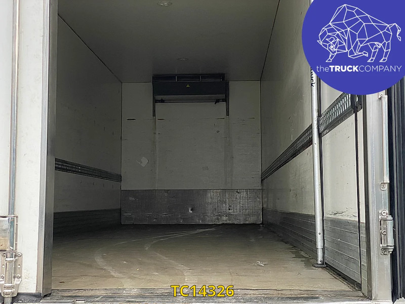 Crédit-bail de Renault Premium 320 Renault Premium 320: photos 9 Crédit-bail de Renault Premium 320 Renault Premium 320: photos 9