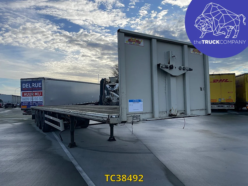 Renders - Semi-remorque plateau: photos 1 Renders - Semi-remorque plateau: photos 1