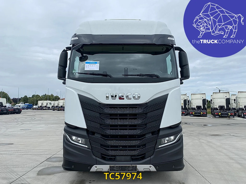 Tracteur routier Iveco S-Way 480: photos 9