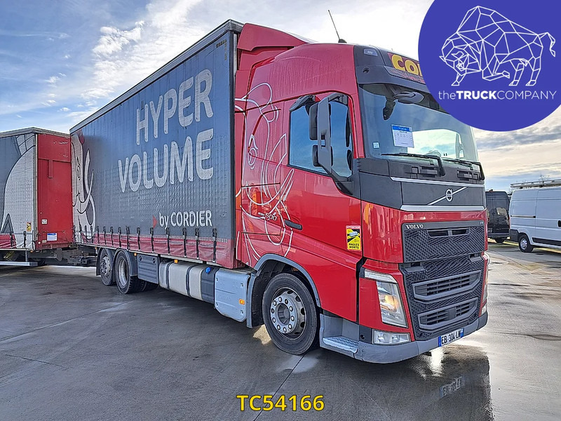 Volvo FH 500 - Camion à rideaux coulissants: photos 1 Volvo FH 500 - Camion à rideaux coulissants: photos 1