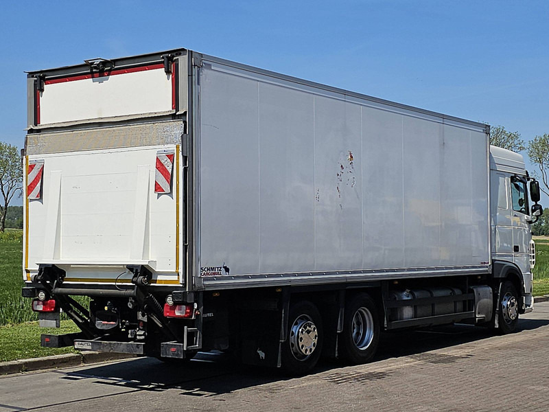 DAF XF 480 6X2*4 TAILLIFT - Camion frigorifique: photos 3 DAF XF 480 6X2*4 TAILLIFT - Camion frigorifique: photos 3
