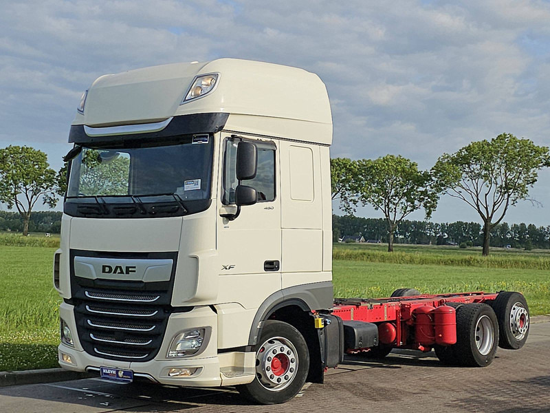 DAF XF 480 SSC 6X2 FAR INTARDER - Châssis cabine: photos 2 DAF XF 480 SSC 6X2 FAR INTARDER - Châssis cabine: photos 2