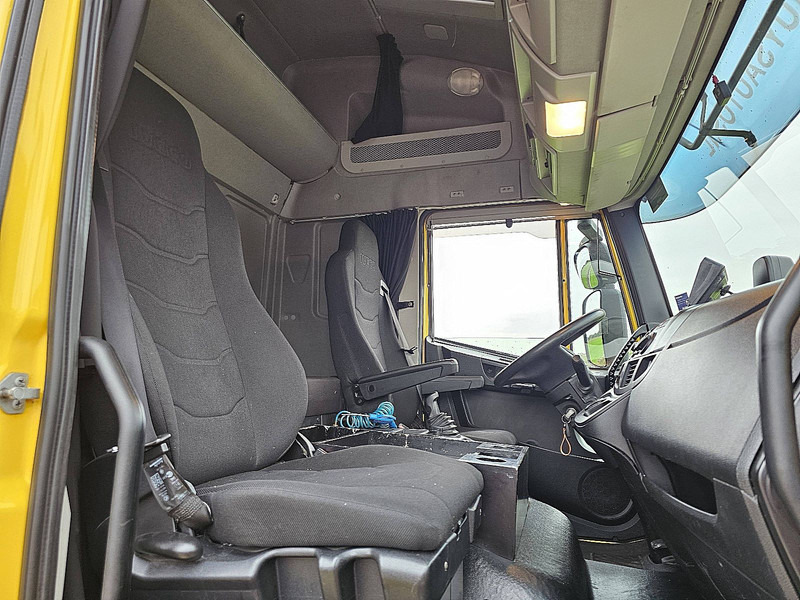 Crédit-bail de Iveco 120E28 EUROCARGO FLY DECK 2 CARS Iveco 120E28 EUROCARGO FLY DECK 2 CARS: photos 7