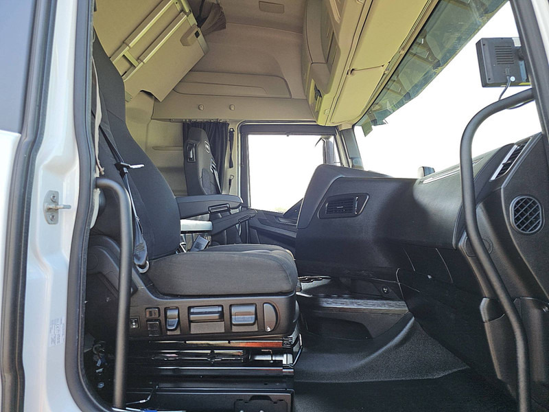 Camion porte-conteneur/ Caisse mobile Iveco S-WAY AS260S46 LNG INT. STEERAXLE: photos 7