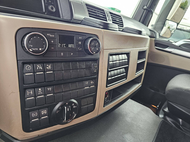 Camion plateau, Camion grue MAN 26.460 TGS HIAB X-HIDUO 188-B3: photos 13