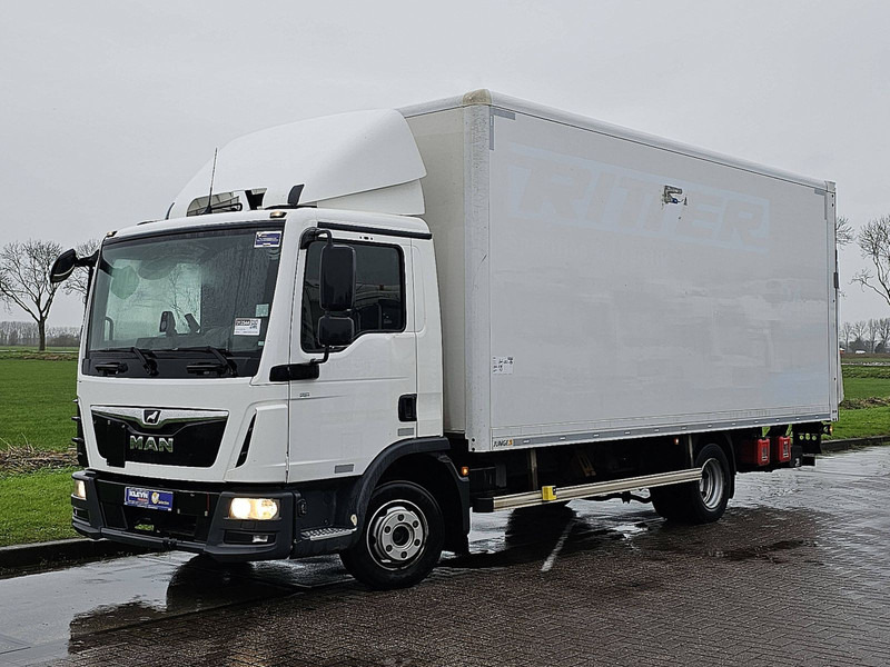 MAN 8.190 TGL AIRCO AUTOMATIC LIFT - Camion fourgon: photos 2 MAN 8.190 TGL AIRCO AUTOMATIC LIFT - Camion fourgon: photos 2