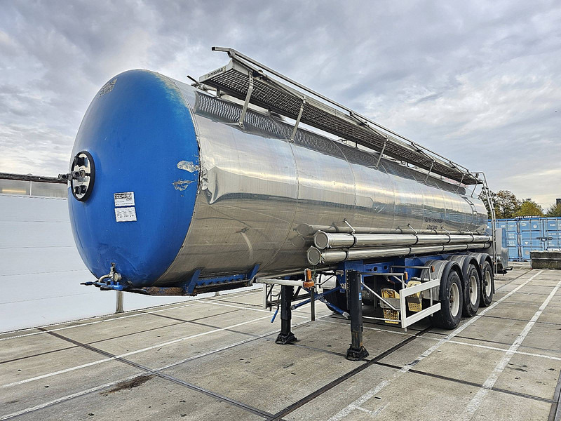 Magyar SR 34 EB FOODSTUFF ISOLATED - Semi-remorque citerne: photos 1 Magyar SR 34 EB FOODSTUFF ISOLATED - Semi-remorque citerne: photos 1