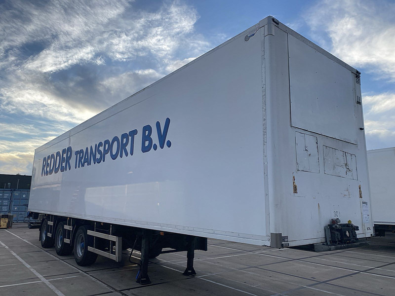 Pacton R3-001 - Semi-remorque fourgon: photos 3 Pacton R3-001 - Semi-remorque fourgon: photos 3