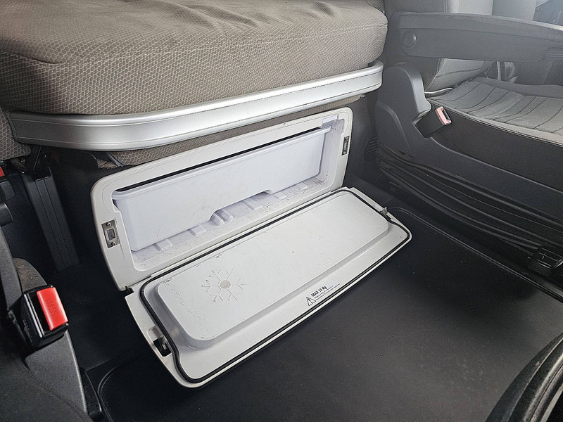 Camion plateau, Camion grue Scania R490: photos 9