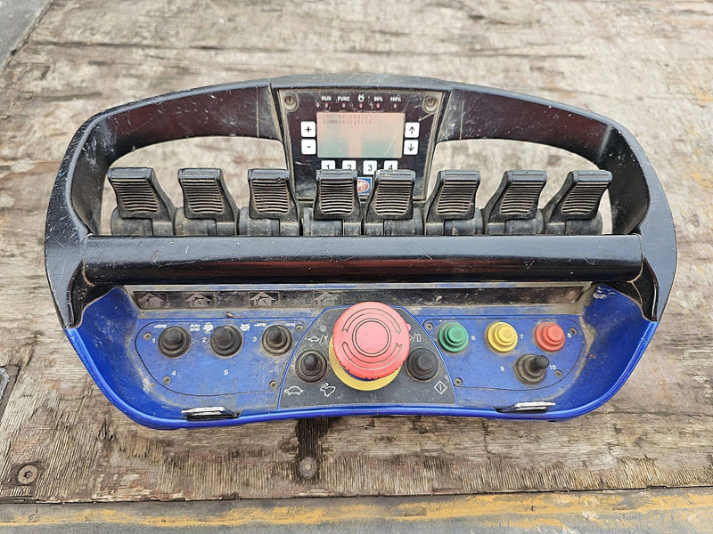 Camion plateau, Camion grue Scania R490: photos 14