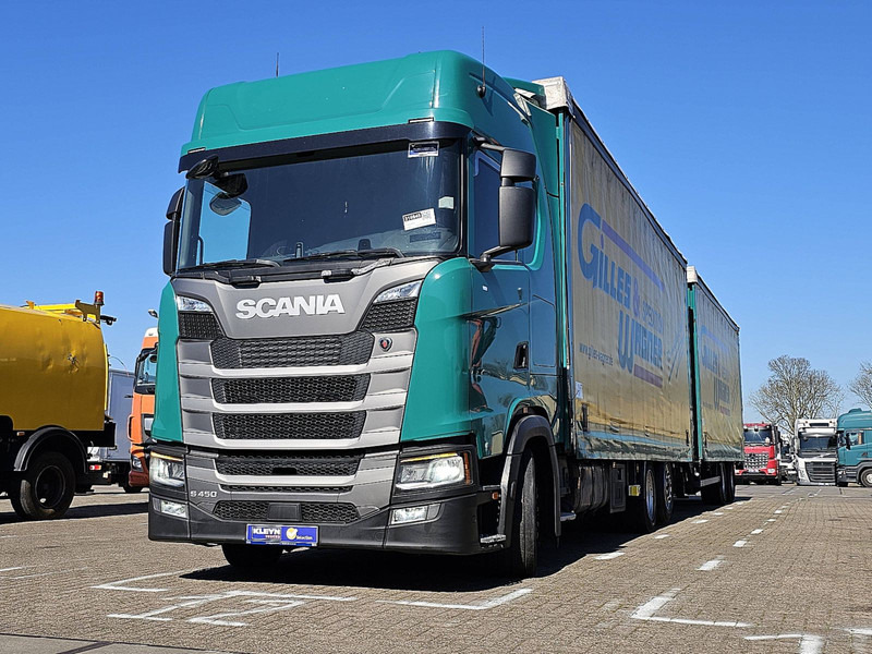 Scania S450 6x2*4 FORKLIFT CONN. - Camion à rideaux coulissants: photos 1 Scania S450 6x2*4 FORKLIFT CONN. - Camion à rideaux coulissants: photos 1