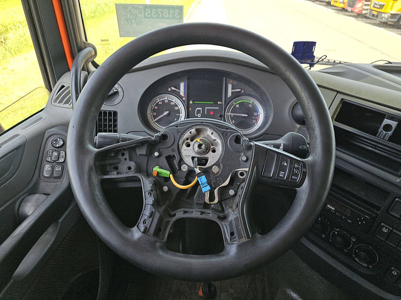 Tracteur routier DAF XF 440 SPACECAB MANUAL: photos 10