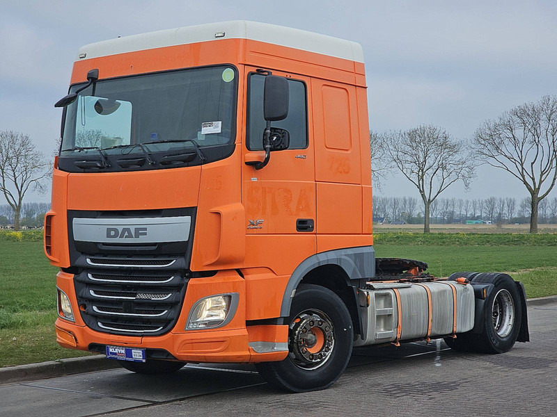 DAF XF 440 SPACECAB MANUAL - Tracteur routier: photos 2 DAF XF 440 SPACECAB MANUAL - Tracteur routier: photos 2