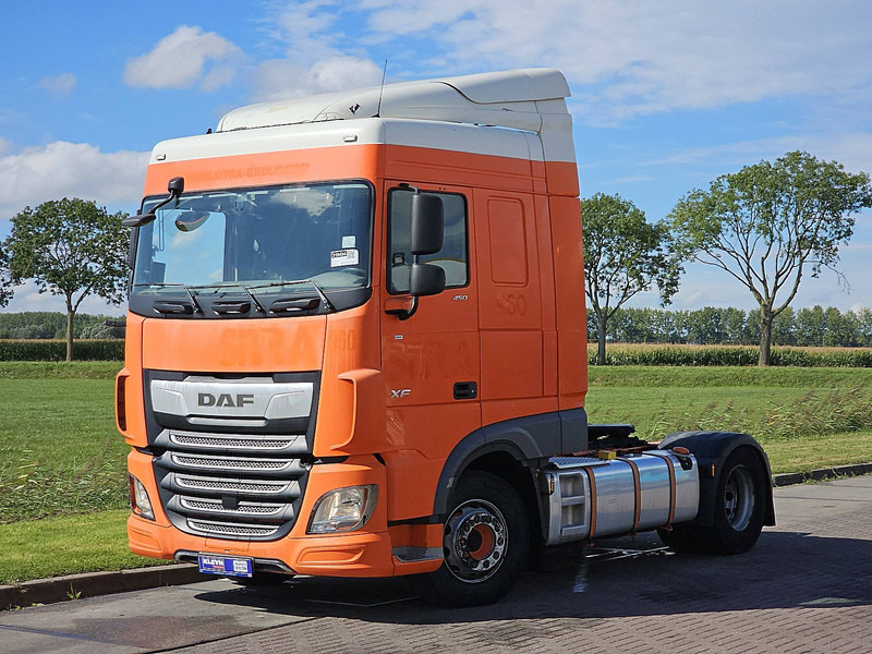 DAF XF 450 SPACECAB 2X TANK - Tracteur routier: photos 2 DAF XF 450 SPACECAB 2X TANK - Tracteur routier: photos 2