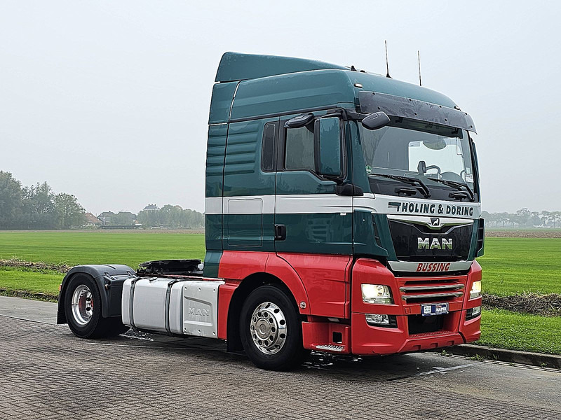 MAN 18.500 TGX XLX RETARDER 2X TANK - Tracteur routier: photos 5 MAN 18.500 TGX XLX RETARDER 2X TANK - Tracteur routier: photos 5