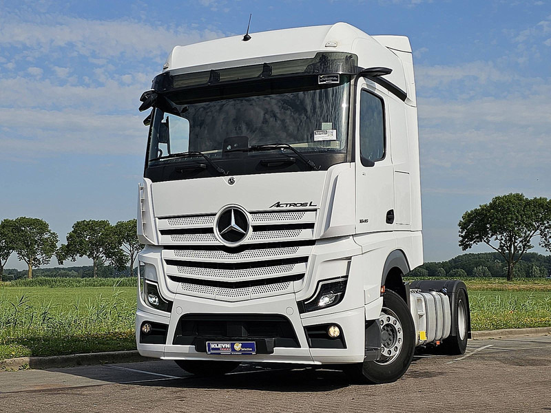 Mercedes-Benz ACTROS 1845 LS LED 2X TANK MP5 - Tracteur routier: photos 1 Mercedes-Benz ACTROS 1845 LS LED 2X TANK MP5 - Tracteur routier: photos 1