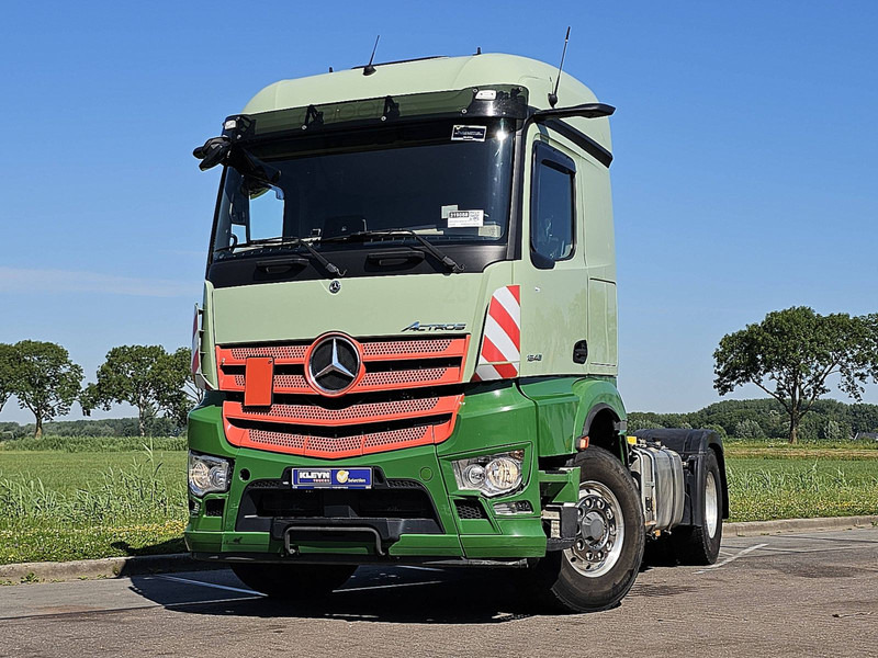 Mercedes-Benz ACTROS 1846 4X4 HAD PTO+HYDR. - Tracteur routier: photos 1 Mercedes-Benz ACTROS 1846 4X4 HAD PTO+HYDR. - Tracteur routier: photos 1