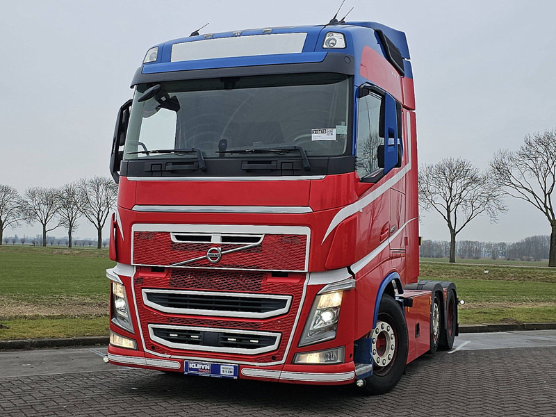 Volvo FH 460 GLOBETROTTER 6X2 - Tracteur routier: photos 1 Volvo FH 460 GLOBETROTTER 6X2 - Tracteur routier: photos 1