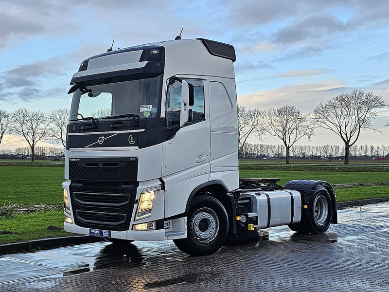 Volvo FH 460 PTO 2X TANK VEB+ IPC - Tracteur routier: photos 2 Volvo FH 460 PTO 2X TANK VEB+ IPC - Tracteur routier: photos 2