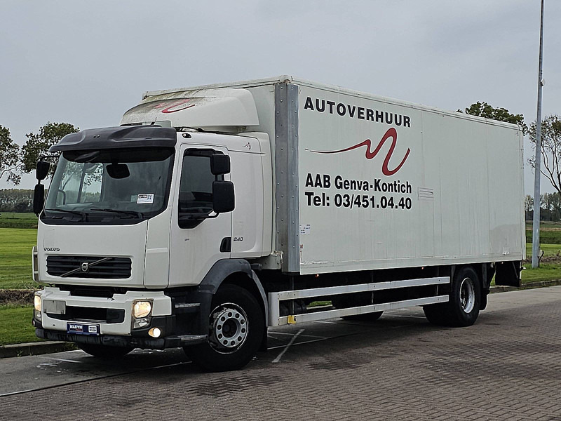 Volvo FL 240.12 - Camion fourgon: photos 2 Volvo FL 240.12 - Camion fourgon: photos 2