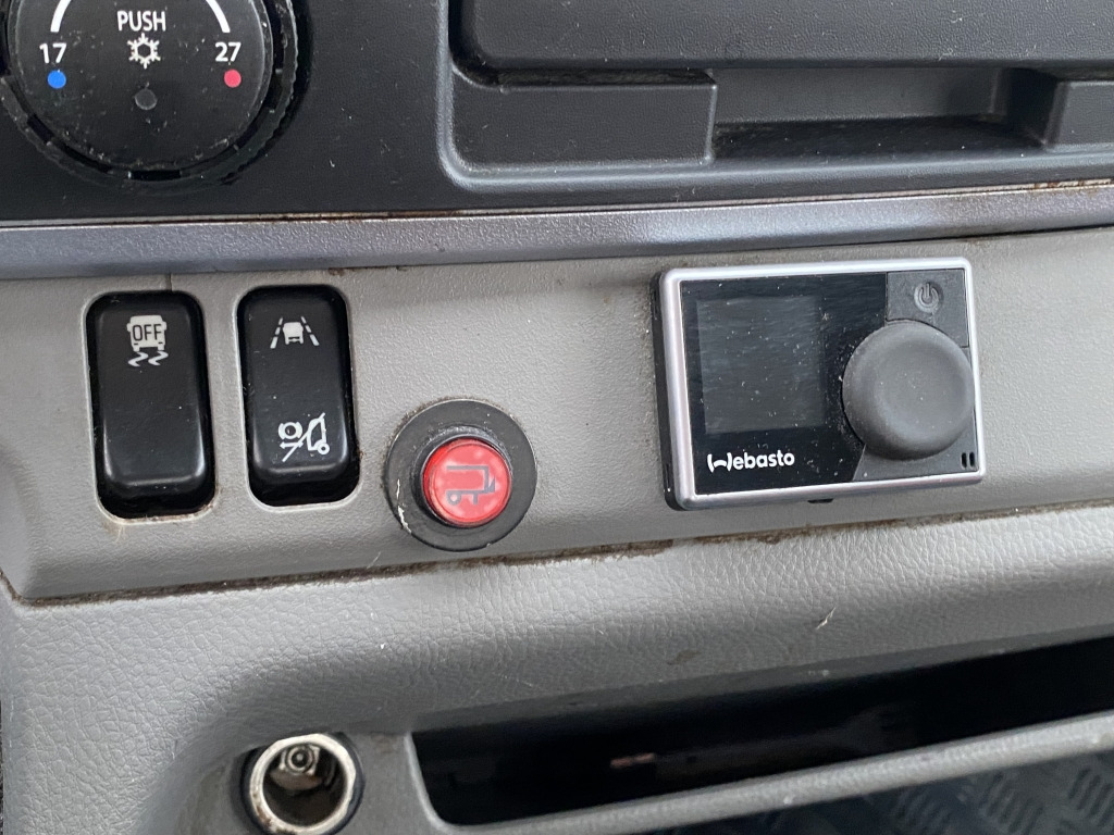 Mitsubishi Fuso Canter 9C18 5,8m Euro6d Klimaaut. Tempomat - Châssis cabine: photos 4 Mitsubishi Fuso Canter 9C18 5,8m Euro6d Klimaaut. Tempomat - Châssis cabine: photos 4