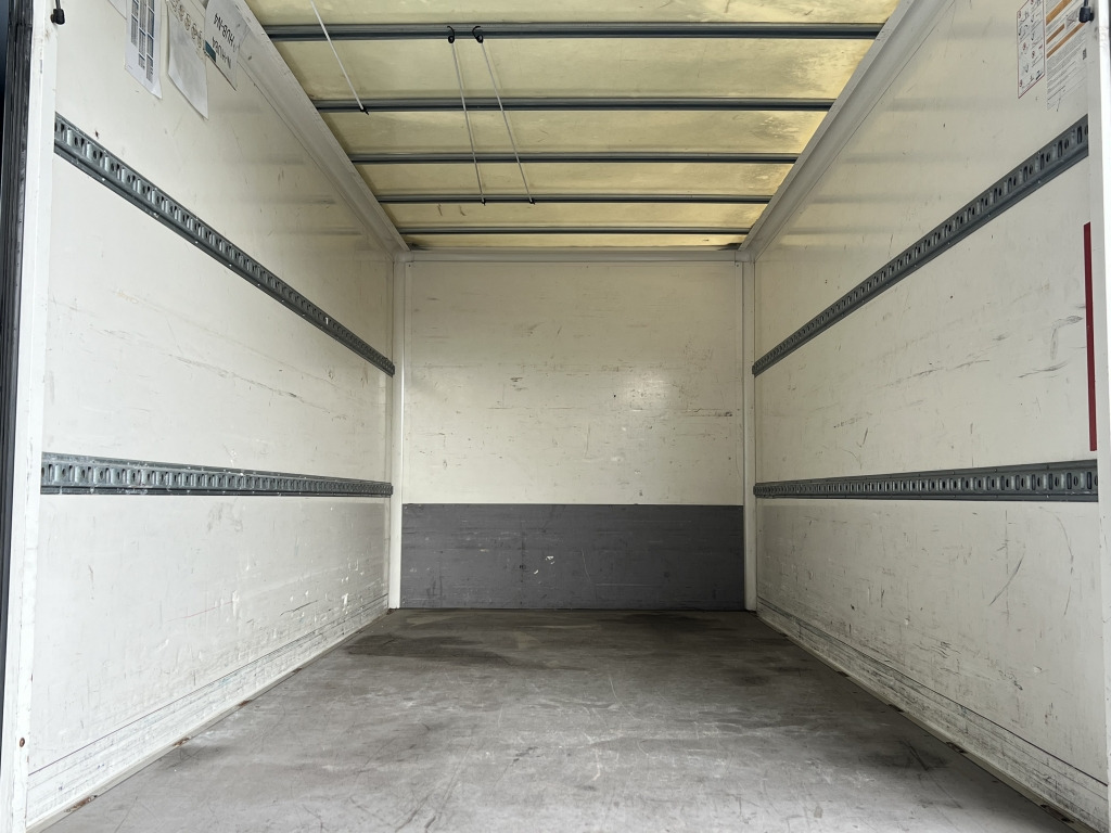 VW Crafter Maxi 4,35m Koffer+LBW Rückf.Kamera Klima - Fourgon grand volume: photos 2 VW Crafter Maxi 4,35m Koffer+LBW Rückf.Kamera Klima - Fourgon grand volume: photos 2