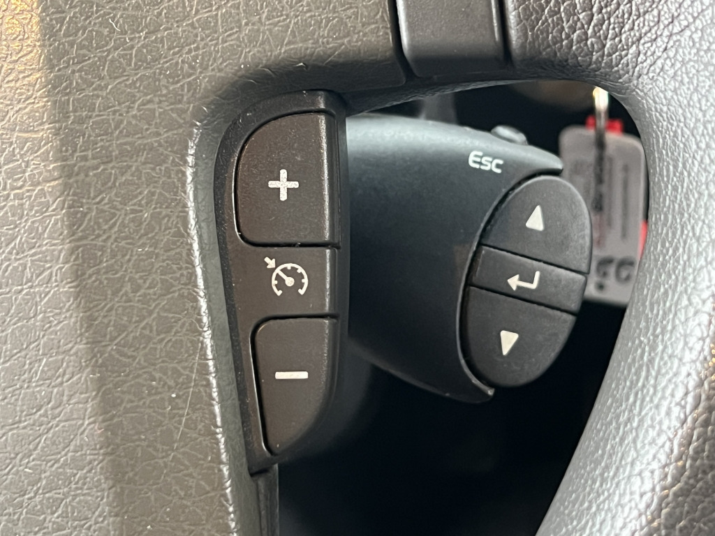 Volvo FL 260 7,2m LBW Klima Tempomat AHK Orig. 125'km - Camion à rideaux coulissants: photos 3 Volvo FL 260 7,2m LBW Klima Tempomat AHK Orig. 125'km - Camion à rideaux coulissants: photos 3