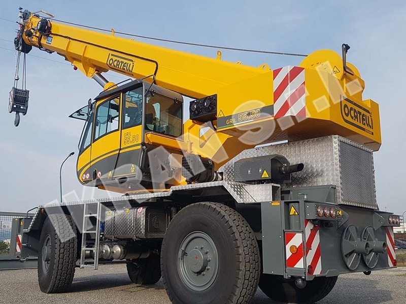 Locatelli GRIL 55.50 - Grue automotrice lente: photos 1 Locatelli GRIL 55.50 - Grue automotrice lente: photos 1