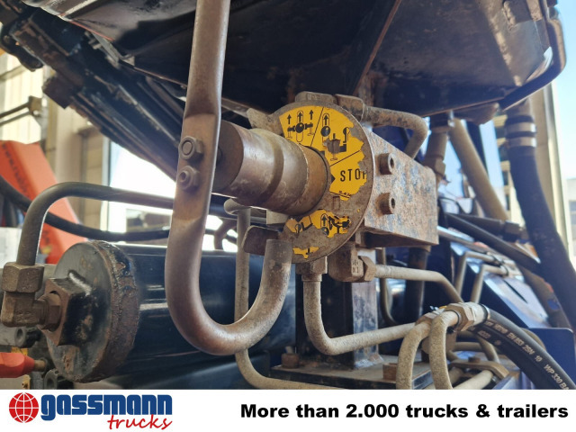 16523 CE - Grue auxiliaire: photos 2 16523 CE - Grue auxiliaire: photos 2