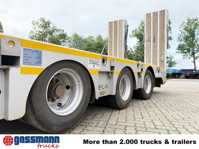 CYL 3, mit Lift-/Lenkachse, faltbare Rampen - Semi-remorque surbaissé: photos 3 CYL 3, mit Lift-/Lenkachse, faltbare Rampen - Semi-remorque surbaissé: photos 3