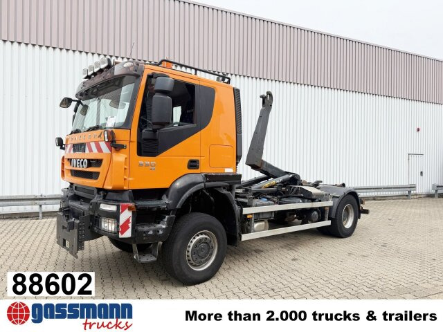 Iveco Trakker AT190T33W/P 4x4, Winterdienstausstattung - Camion ampliroll: photos 1 Iveco Trakker AT190T33W/P 4x4, Winterdienstausstattung - Camion ampliroll: photos 1