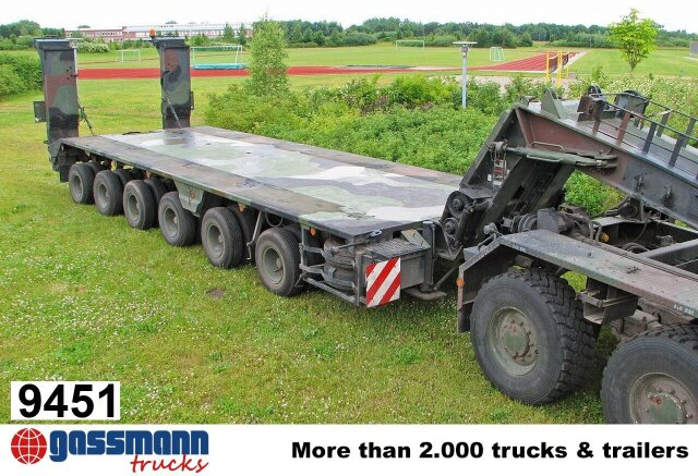 Kässbohrer SLT 56 t, Elefant (Franziska) EX BW - Semi-remorque surbaissé: photos 1 Kässbohrer SLT 56 t, Elefant (Franziska) EX BW - Semi-remorque surbaissé: photos 1