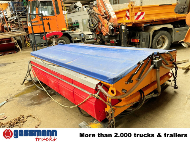 Kugelmann Duplex Inox Salzstreuer ca. 2,7m³ - Epandeur de sable: photos 5 Kugelmann Duplex Inox Salzstreuer ca. 2,7m³ - Epandeur de sable: photos 5