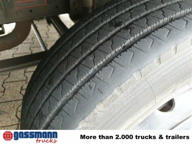 MAN 10.224 LC 4x2 BB Doka, TLF 16/12, 6-Zylinder - Camion de pompier: photos 3 MAN 10.224 LC 4x2 BB Doka, TLF 16/12, 6-Zylinder - Camion de pompier: photos 3