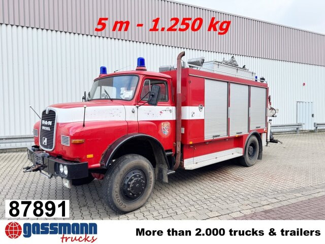 MAN 16.168 HAK 4x4, Seilwinde, Heckkran Hiab 650/1 - Ambulance: photos 1 MAN 16.168 HAK 4x4, Seilwinde, Heckkran Hiab 650/1 - Ambulance: photos 1