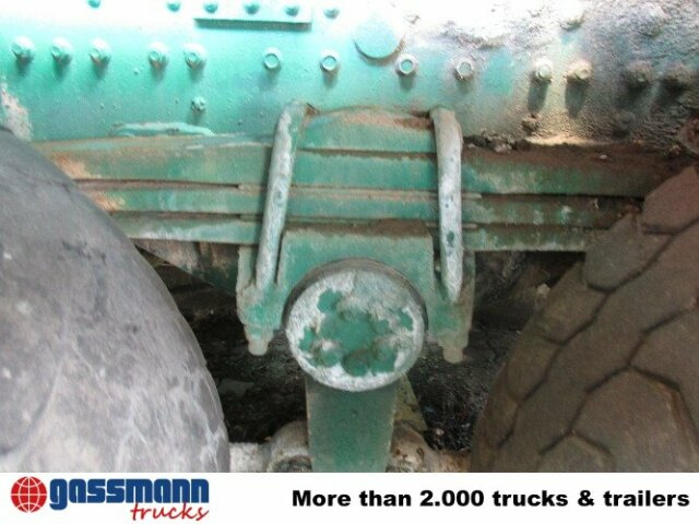 MAN 33.292 8x4 BB, 6-Zylinder - Camion malaxeur pompe: photos 3 MAN 33.292 8x4 BB, 6-Zylinder - Camion malaxeur pompe: photos 3