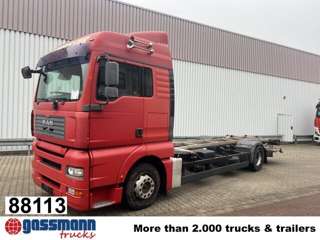MAN TGA 18.320 4x2 LL, LBW faltbar - Camion porte-conteneur/ Caisse mobile: photos 1 MAN TGA 18.320 4x2 LL, LBW faltbar - Camion porte-conteneur/ Caisse mobile: photos 1