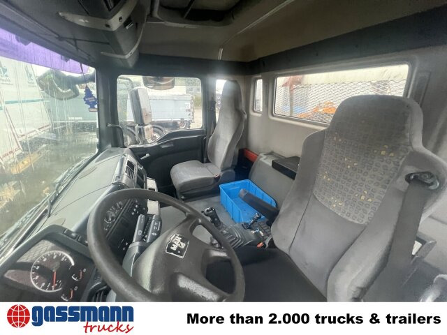 MAN TGA 26.360 6X2/4 BL, Vorlauf Lenk-Liftachse - Camion multibenne: photos 3 MAN TGA 26.360 6X2/4 BL, Vorlauf Lenk-Liftachse - Camion multibenne: photos 3