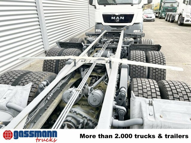 MAN TGS 50.480BB 10x4 Retarder, 3-f.NA - Châssis cabine: photos 3 MAN TGS 50.480BB 10x4 Retarder, 3-f.NA - Châssis cabine: photos 3