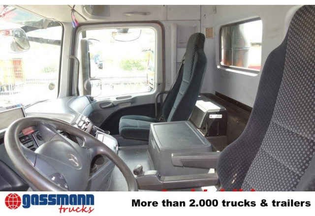 Mercedes-Benz Actros 2551L/6x2, Lenk-Liftachse V 8 Motor - Châssis cabine: photos 3 Mercedes-Benz Actros 2551L/6x2, Lenk-Liftachse V 8 Motor - Châssis cabine: photos 3