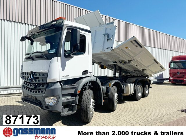 Mercedes-Benz Arocs 4142/48 K 8x4/4, Meiller Bordmatik links - Camion benne: photos 1 Mercedes-Benz Arocs 4142/48 K 8x4/4, Meiller Bordmatik links - Camion benne: photos 1