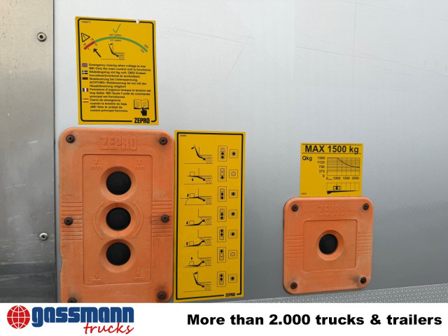 Mercedes-Benz Atego 1330 4x4, Iso-Koffer mit Heizung, LBW - Camion fourgon: photos 5 Mercedes-Benz Atego 1330 4x4, Iso-Koffer mit Heizung, LBW - Camion fourgon: photos 5