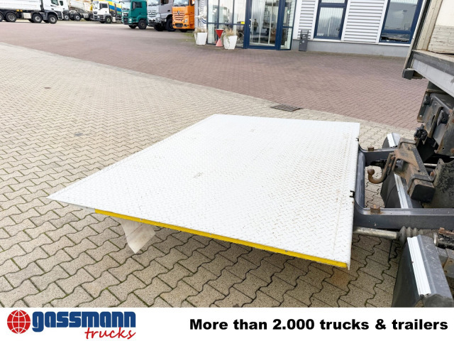 Mercedes-Benz Atego 1330 4x4, Iso-Koffer mit Heizung, LBW - Camion fourgon: photos 2 Mercedes-Benz Atego 1330 4x4, Iso-Koffer mit Heizung, LBW - Camion fourgon: photos 2